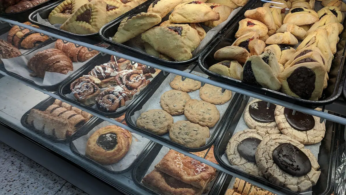 Philps Bakery – bakery in Hayle town centre